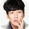 jp.admax_co.livewallpaper.kimyoungkwang